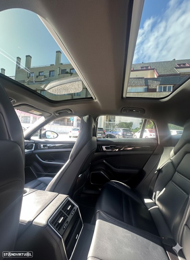 Porsche Panamera - 2