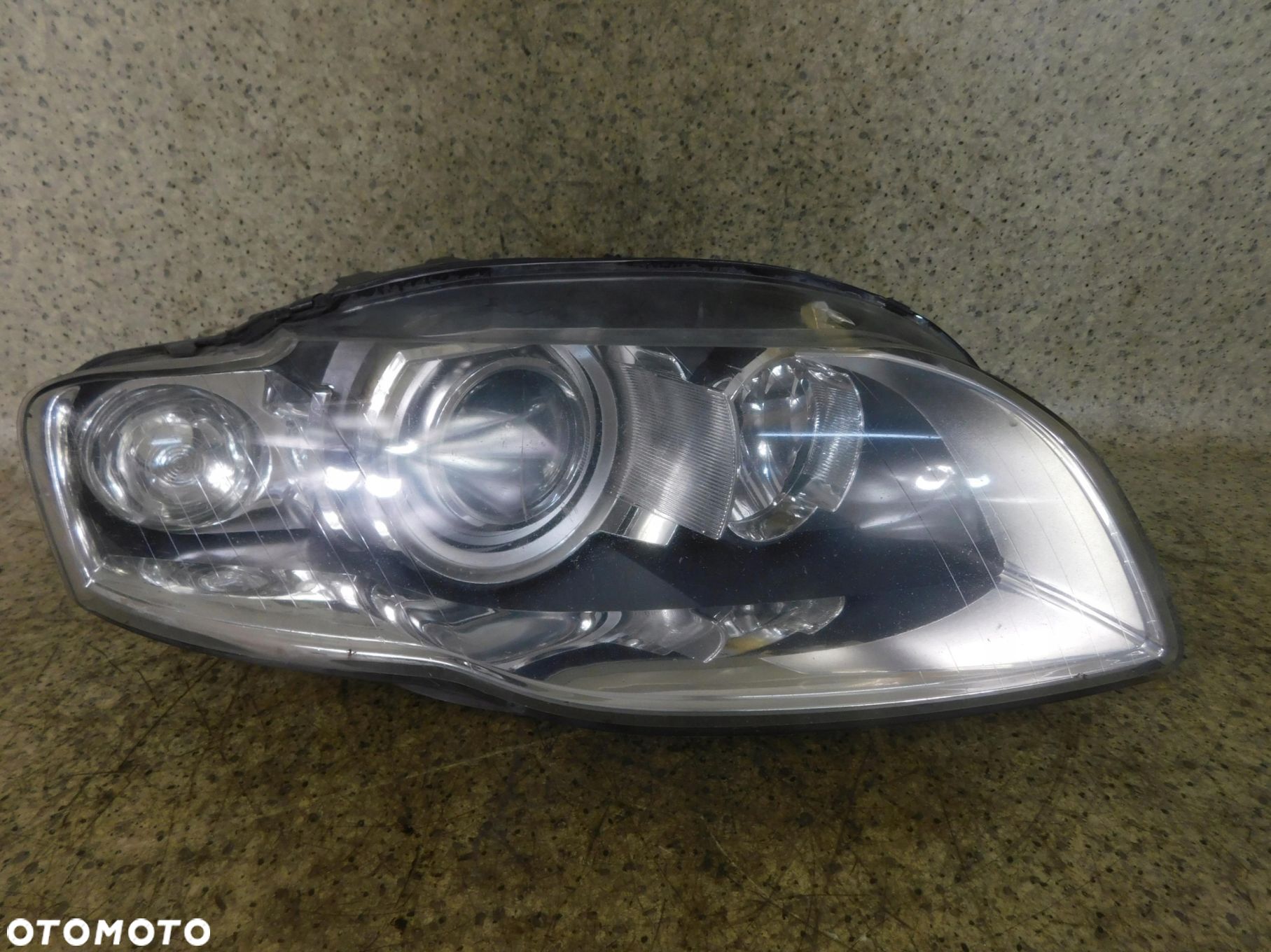 8E0941030Bm Lampa Prawy Przód Audi A4 B7 Bi Xenon - 1