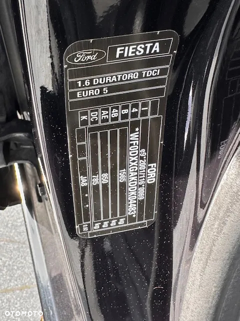 Ford Fiesta 1.6 TDCI Champions Edition - 12