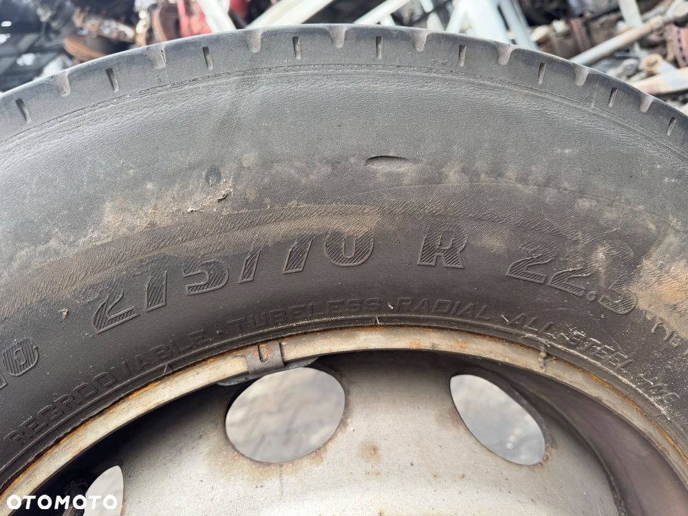 Kompletne koło, felga, opona Pirelli 275/70 R22,5 - 3