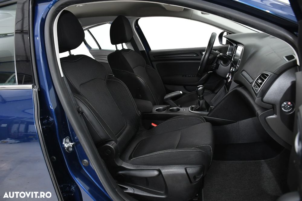 Renault Megane ENERGY dCi 110 INTENS - 11