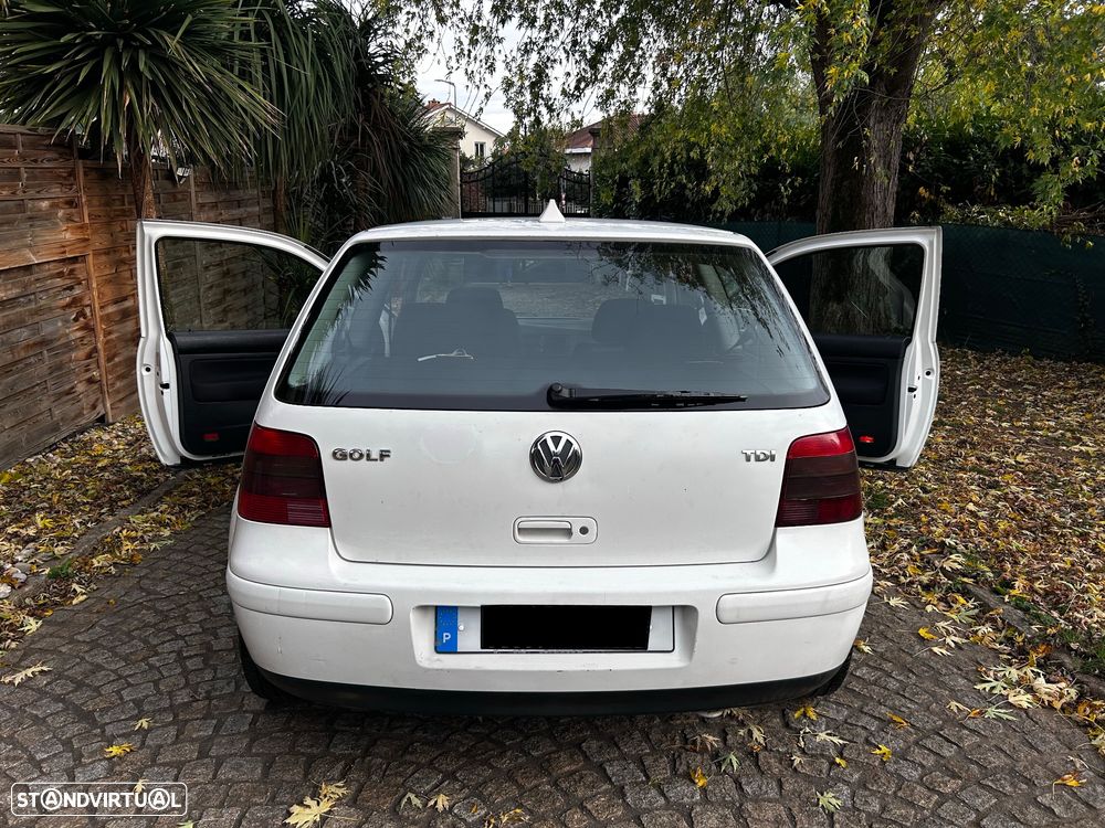 VW Golf 1.9 TDi 25 Anos - 6