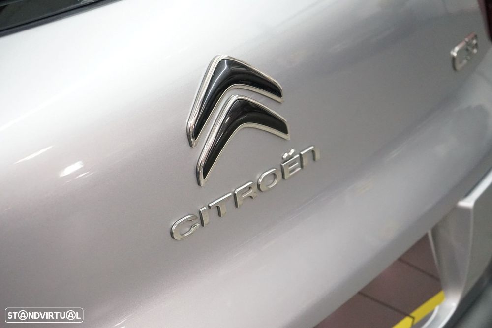 Citroën C3 1.2 PureTech Plus - 12