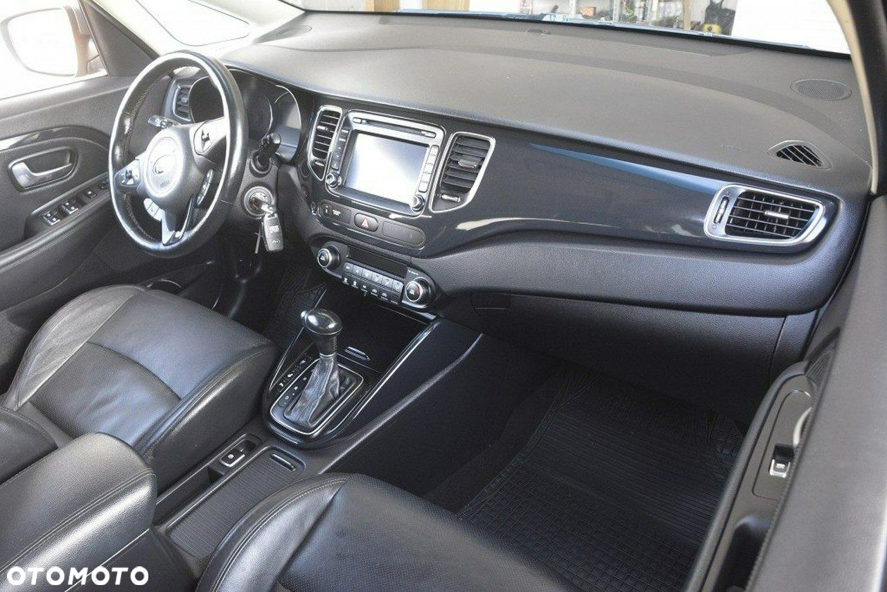 Kia Carens 2.0 GDI Automatik Vision - 14