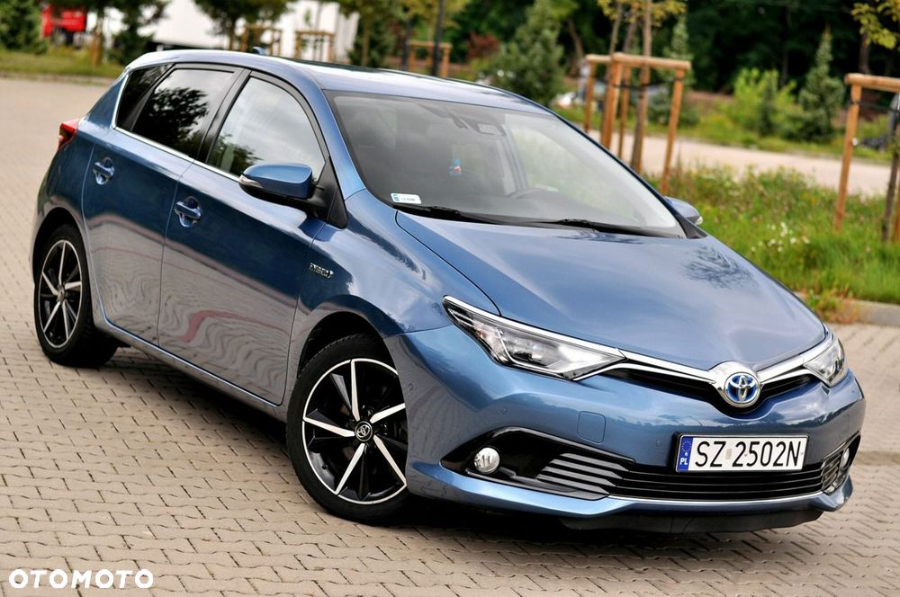 Toyota Auris - 1