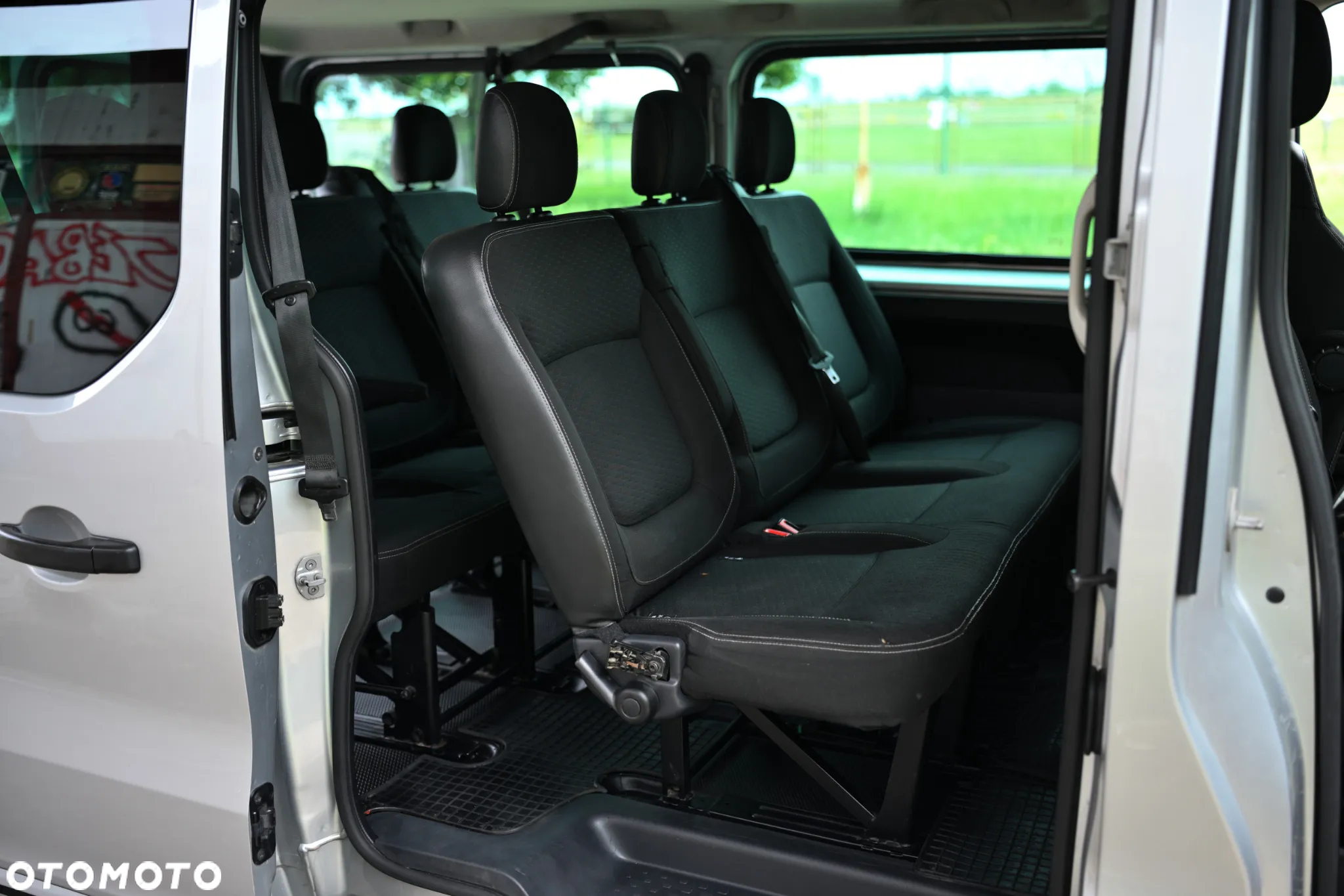 Opel Vivaro 1.6 D L2H1 S&S Tourer - 11