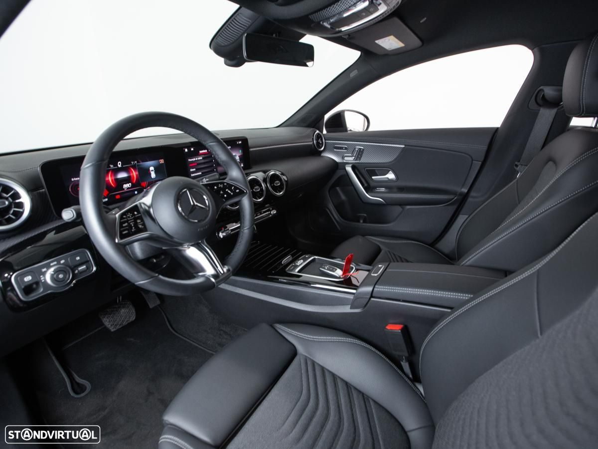 Mercedes-Benz CLA 180 Shooting Brake 7G-DCT - 7