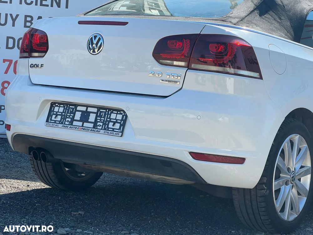 Volkswagen Golf 2.0 TDI BlueMotion Technology Comfortline DSG - 23