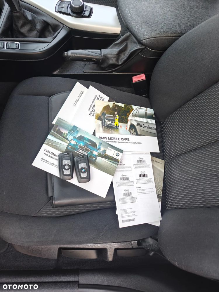 BMW Seria 1 116i - 15