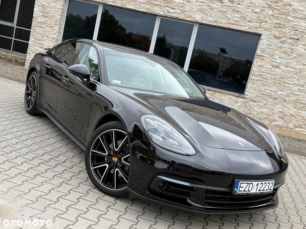 Porsche Panamera 4 GPF Executive - 8