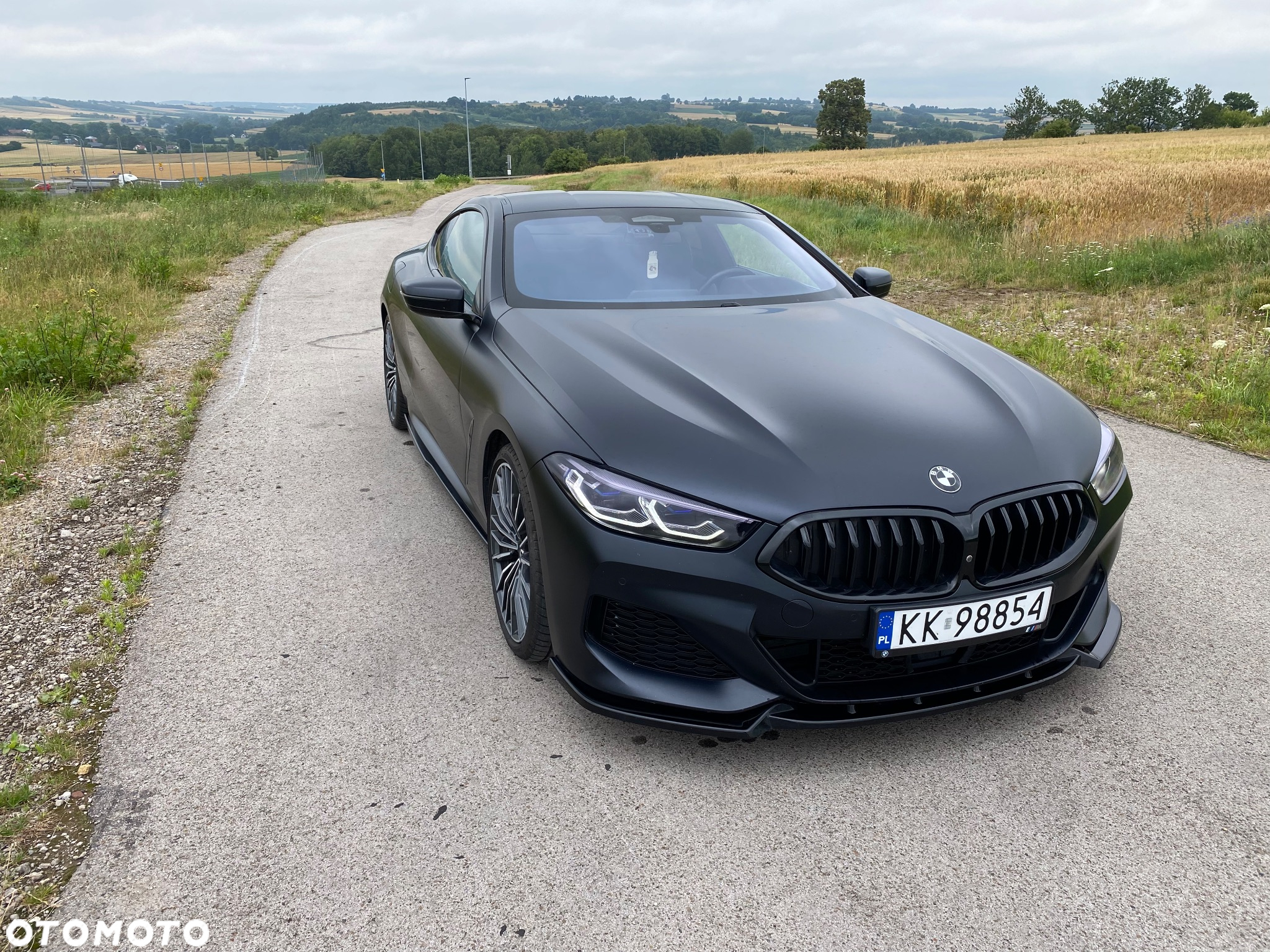BMW Seria 8 - 7