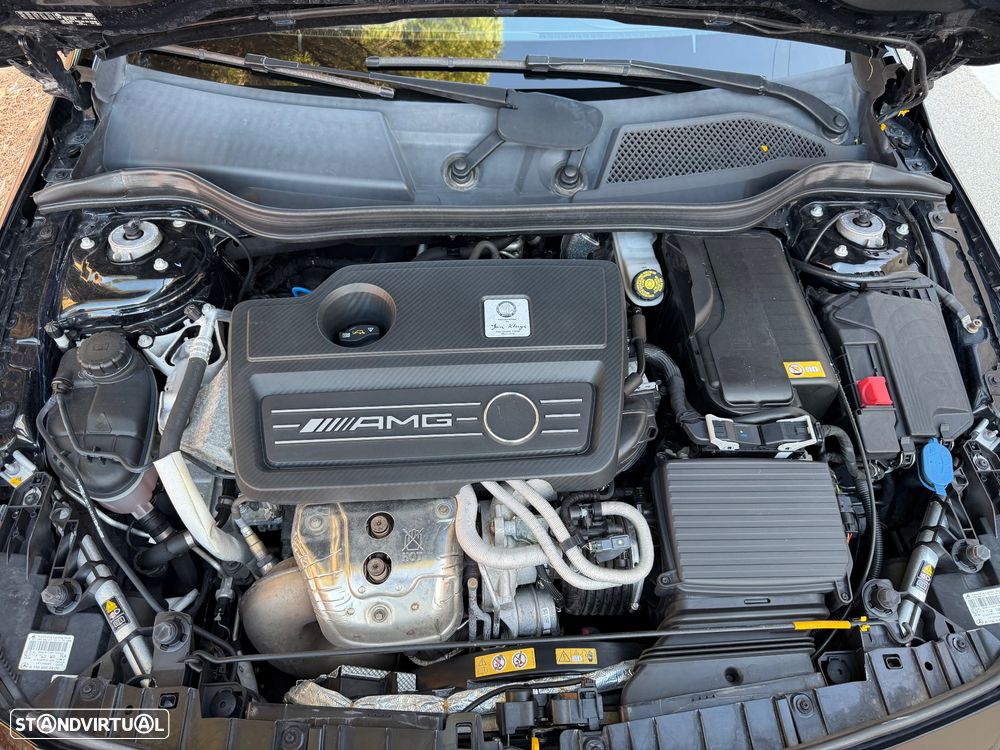 Mercedes-Benz GLA 45 AMG 4Matic Speedshift 7G-DCT - 10