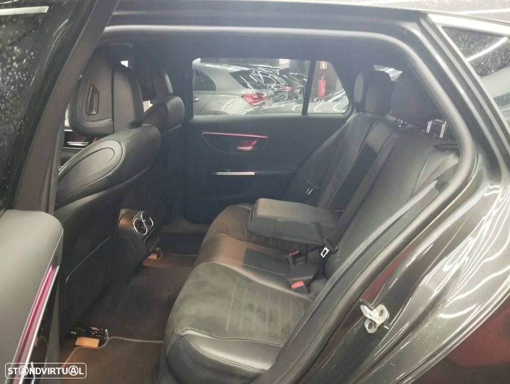 Mercedes-Benz C 300 d AMG Line - 16