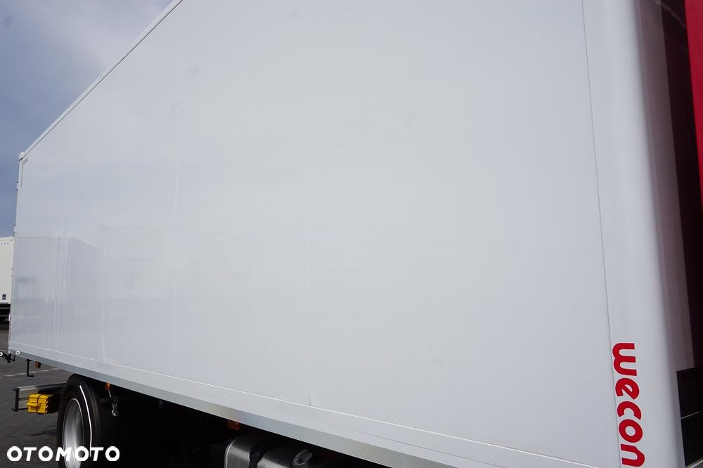 Iveco ZABUDOWA /  KONTENER / WECON  / DŁ. 6,9 M - 8