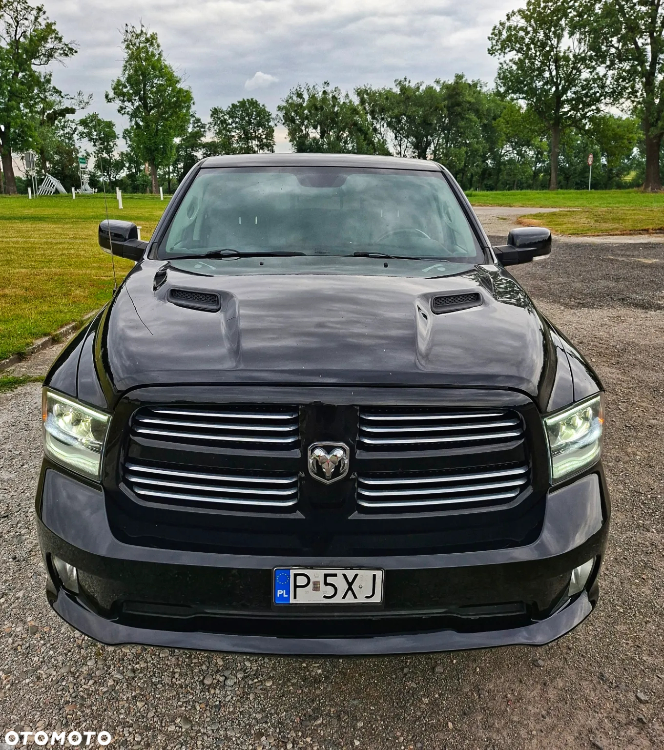 Dodge RAM 1500 5.7 4x4 - 4