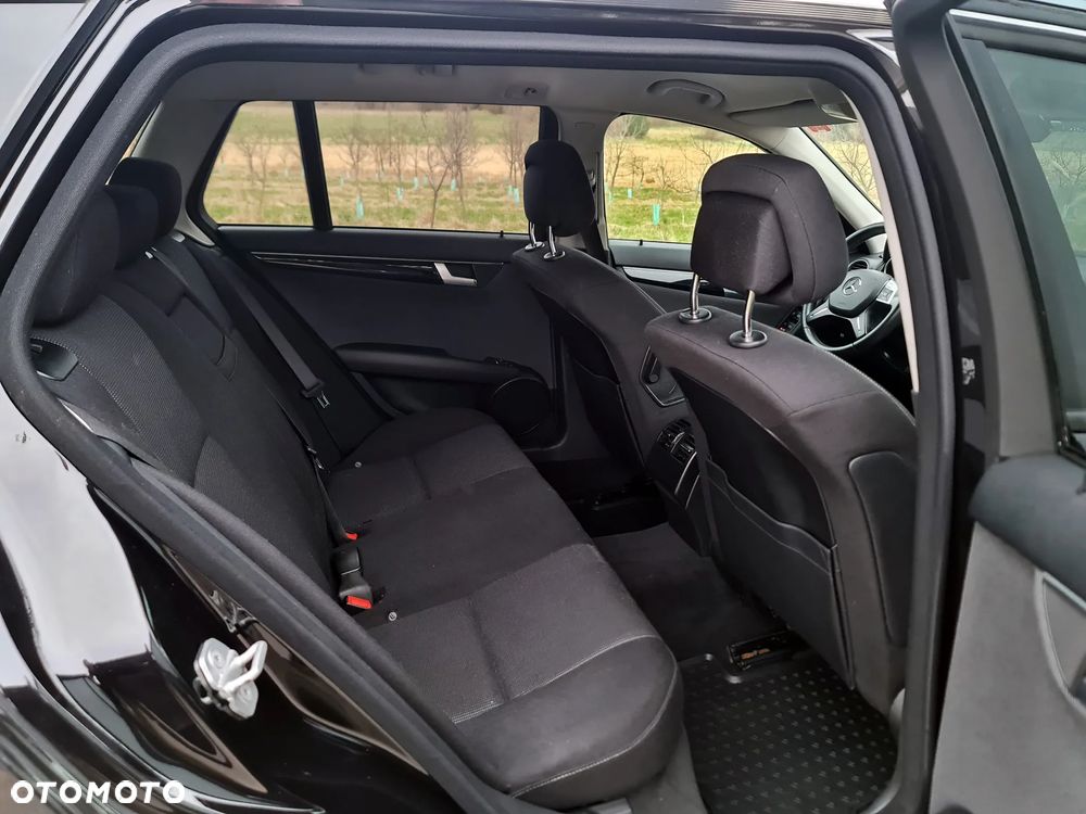 Mercedes-Benz Klasa C 180 (BlueEFFICIENCY) 7G-TRONIC - 14