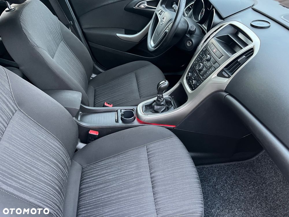 Opel Astra 1.4 Turbo Edition - 9