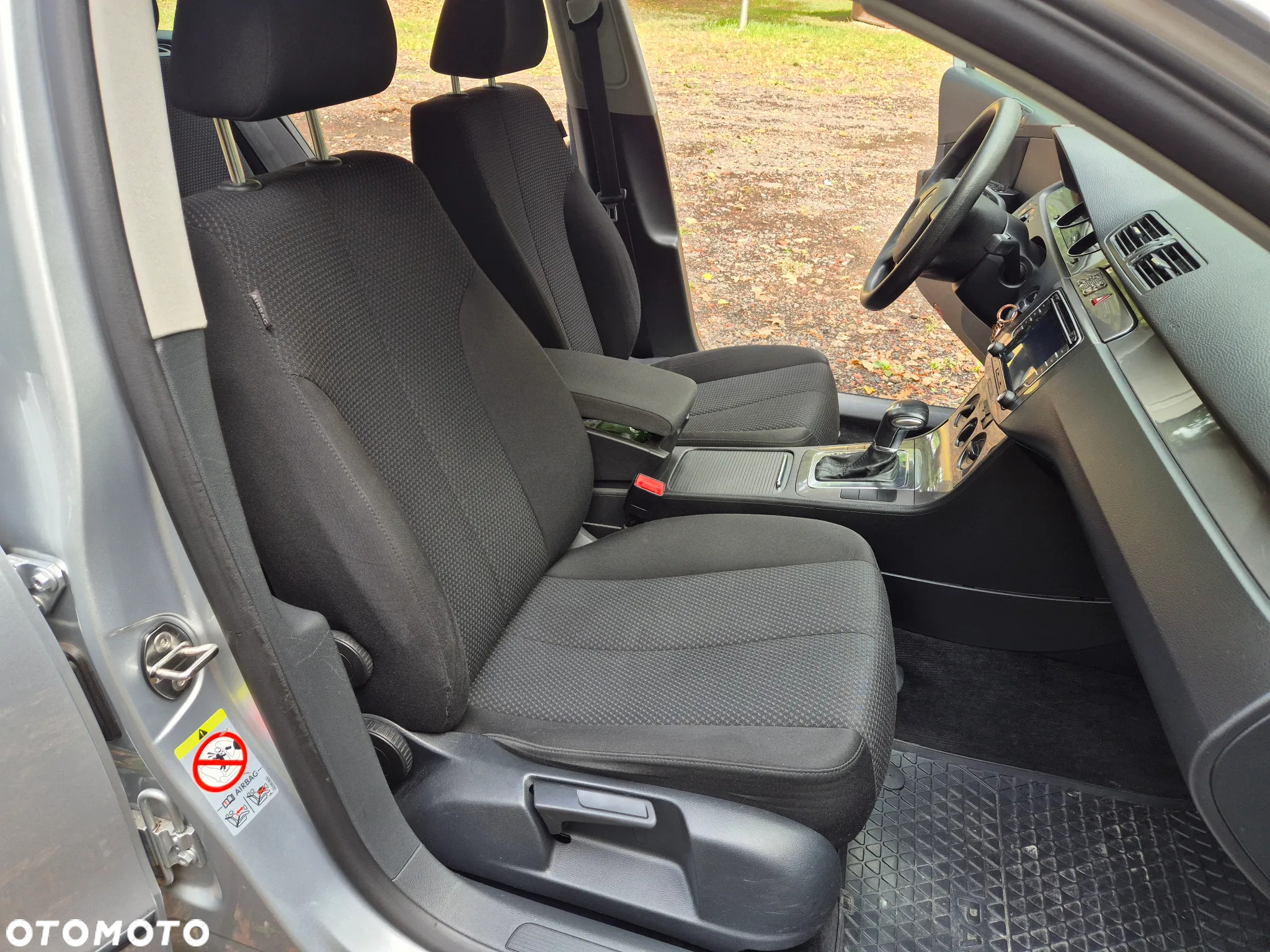 Volkswagen Passat 2.0 TDI DPF Comfortline DSG - 24