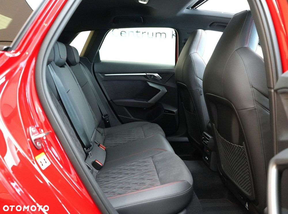 Audi A3 Sportback - 32