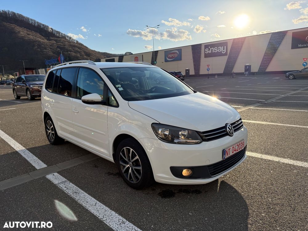 Volkswagen Touran 2.0 TDI DPF DSG Comfortline - 3