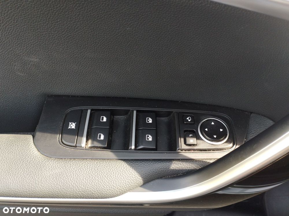 Kia Ceed 1.5 T-GDI Tribute - 23