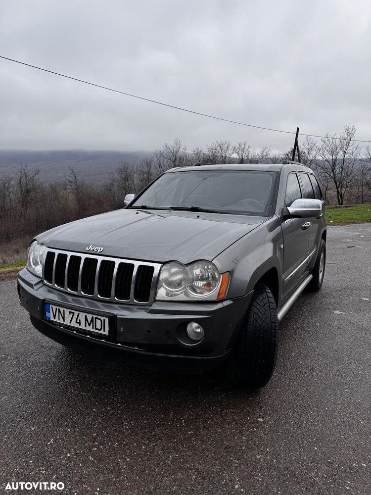Jeep Grand Cherokee - 1