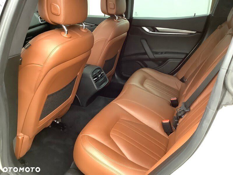 Maserati Ghibli Automatik - 15