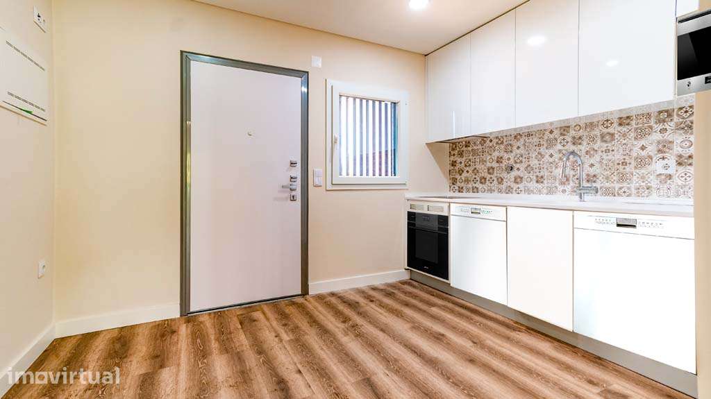 Novo empreendimento.  Apartamentos T1 com estacionamento - Grande imagem: 4/24