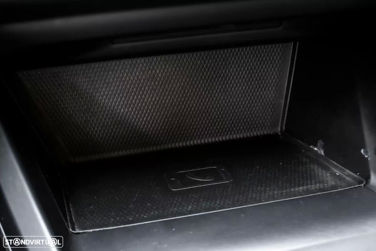VW Golf Variant 2.0 TDi Conceptline - 25