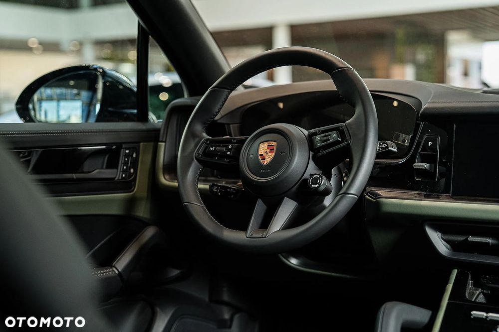 Porsche Cayenne Black Edition - 27