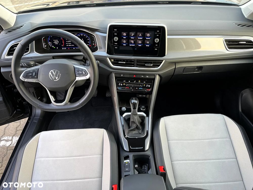 Volkswagen T-Roc 1.5 TSI Style DSG - 27