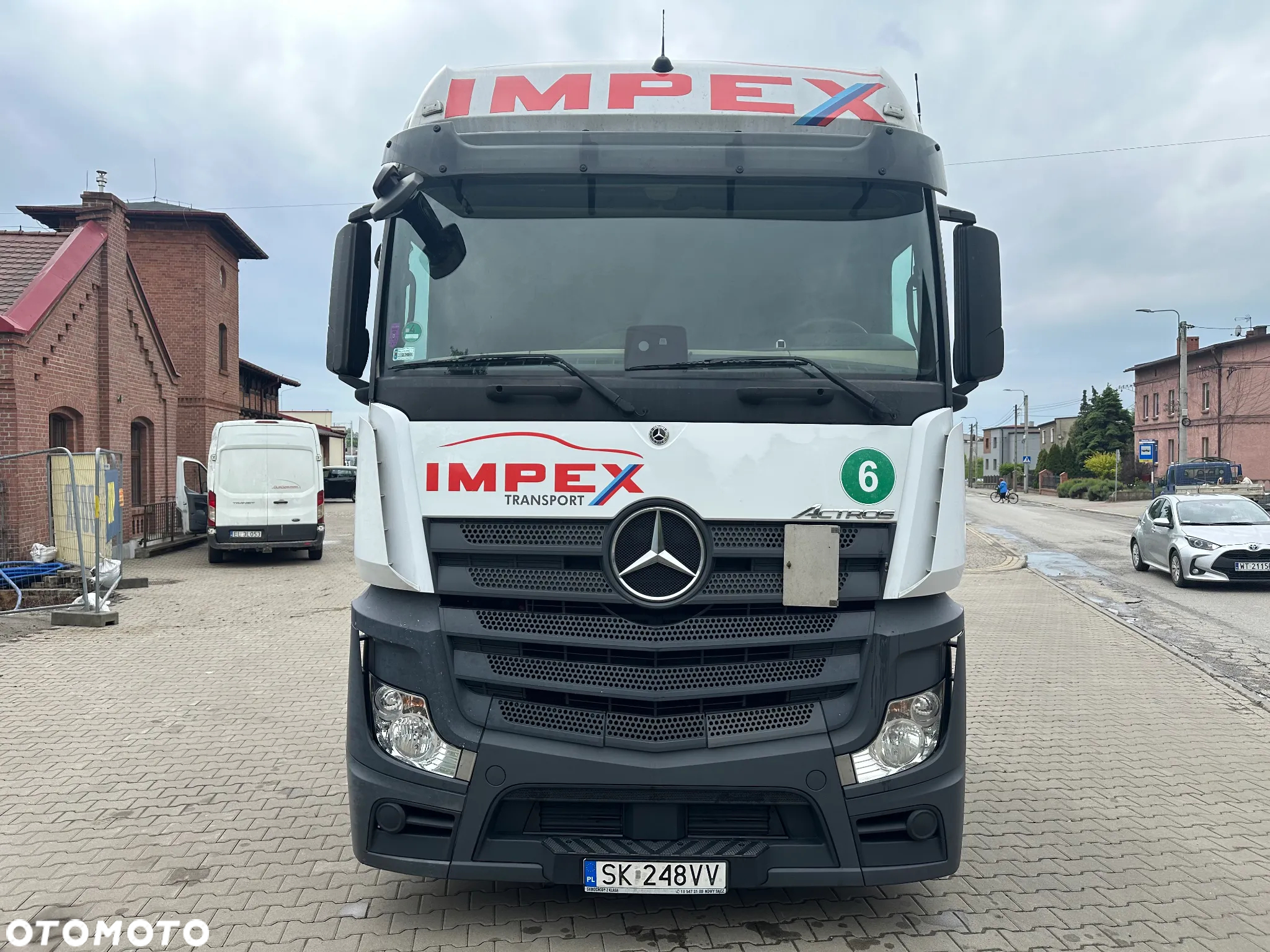 Mercedes-Benz ACTROS MP4 - 29