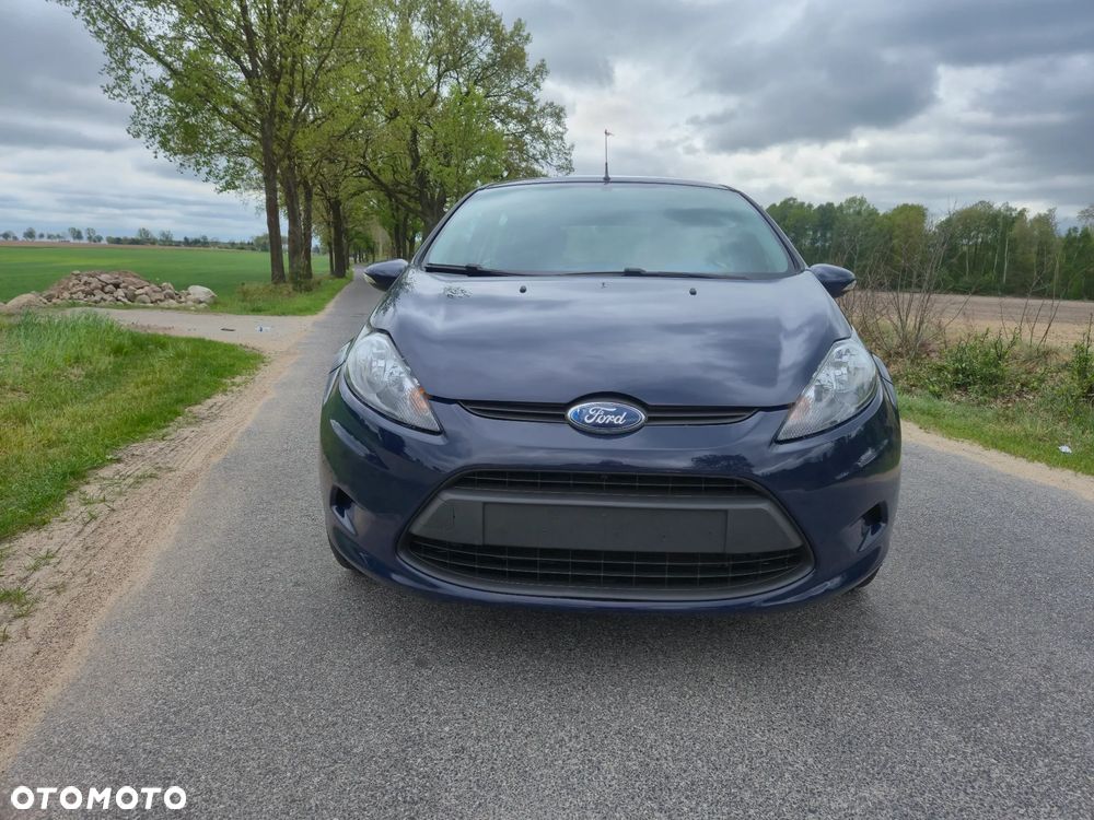 Ford Fiesta 1.25 Trend - 11