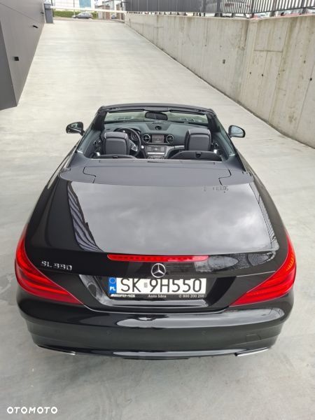 Mercedes-Benz SL - 16