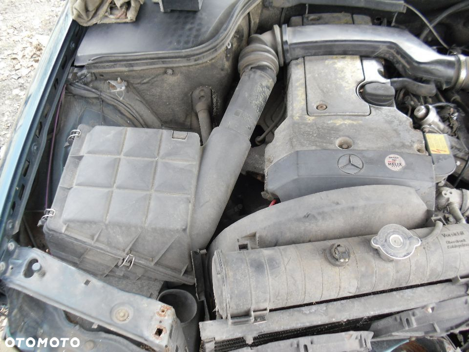 MERCEDES W201 190 W124 2,3 Skrzynia automat Zawieszenie Szyby Drzwi Koła Tapicerka Listwy Lampy - 13