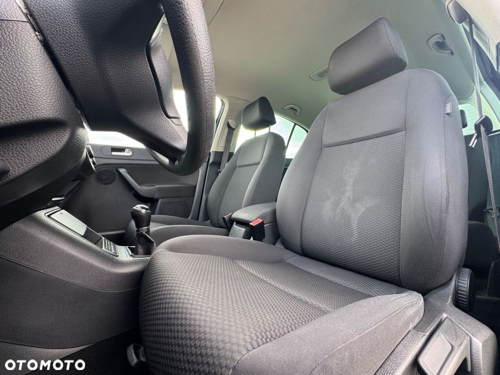 Volkswagen Golf Plus - 14