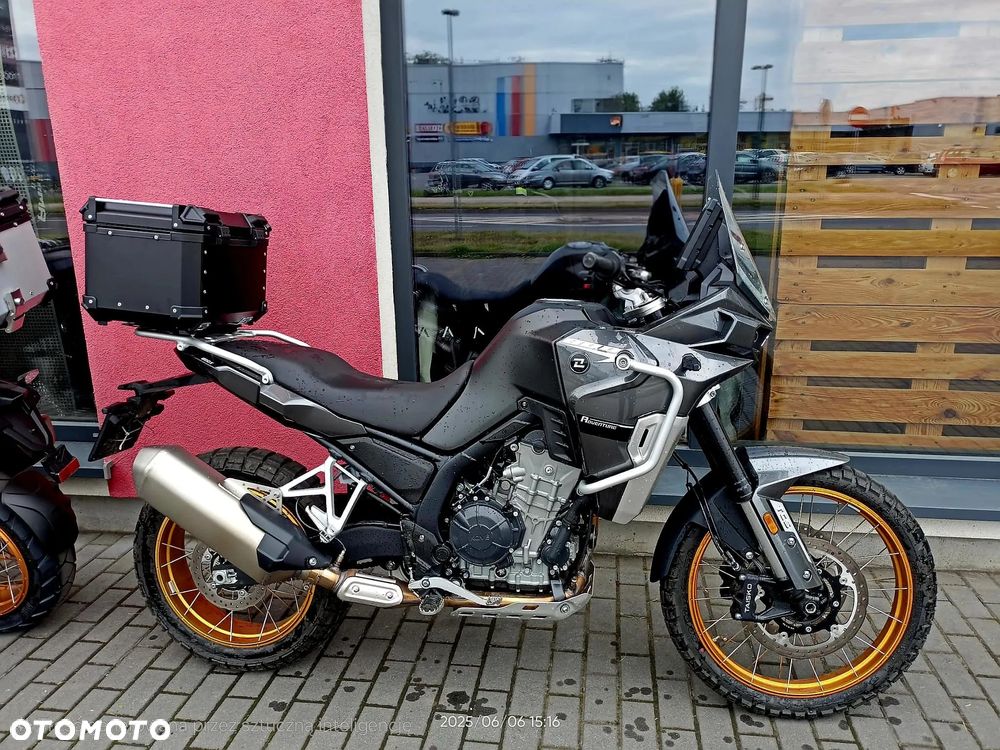 KOVE 800X Pro