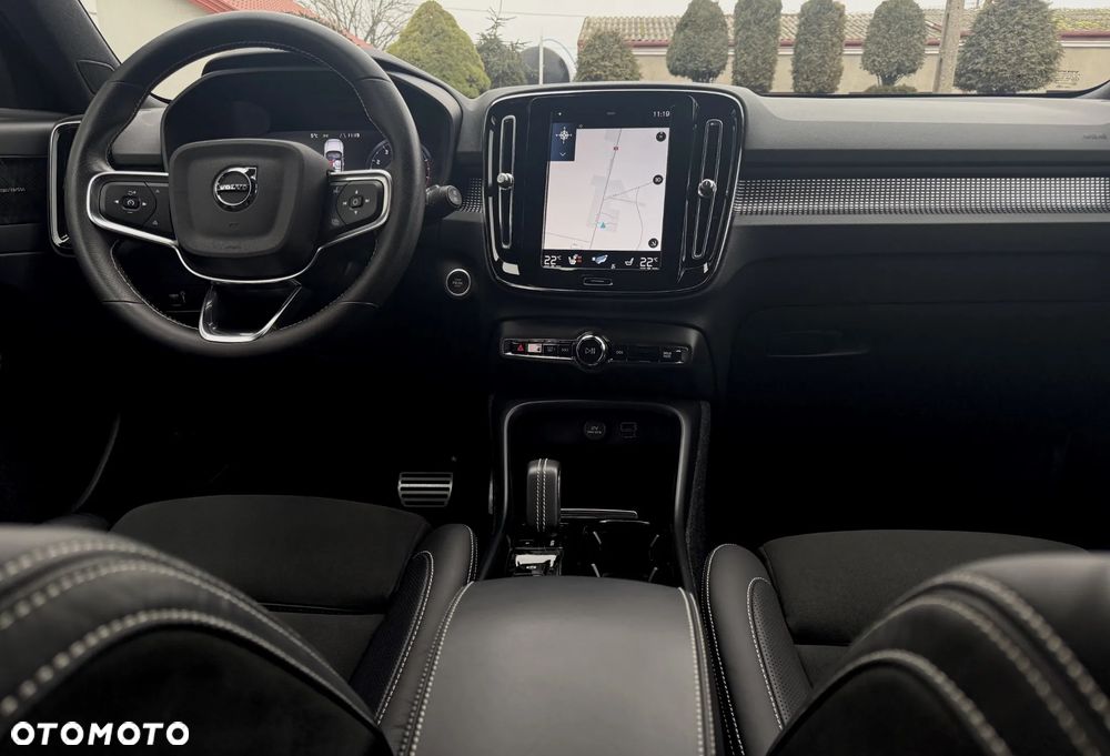 Volvo XC 40 T3 Geartronic RDesign - 11