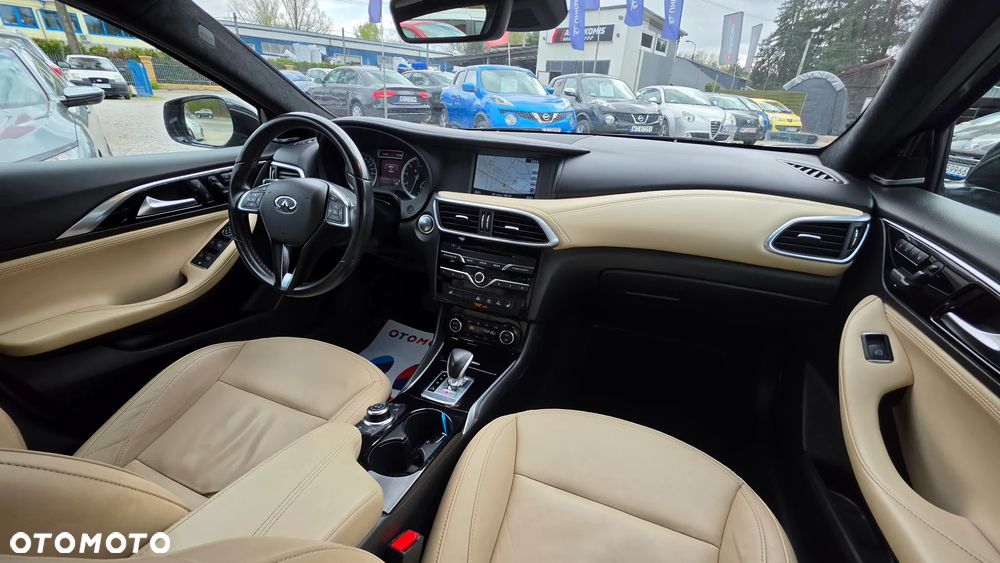 Infiniti QX30 2.0t Luxe Tech AWD 7DCT - 14
