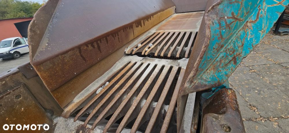 Powerscreen Premiertrak 400, wersja HA - 10