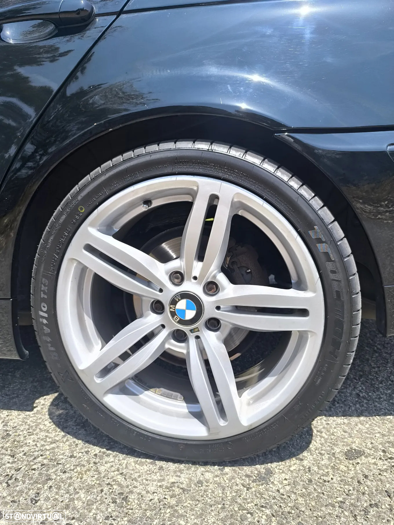 BMW 320 d Touring - 13