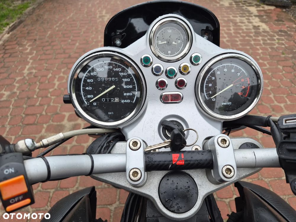 BMW R - 9