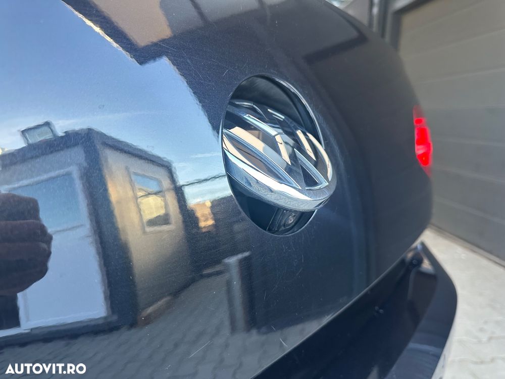 Volkswagen Passat 2.0 TDI (BlueMotion Technology) DSG Highline - 26