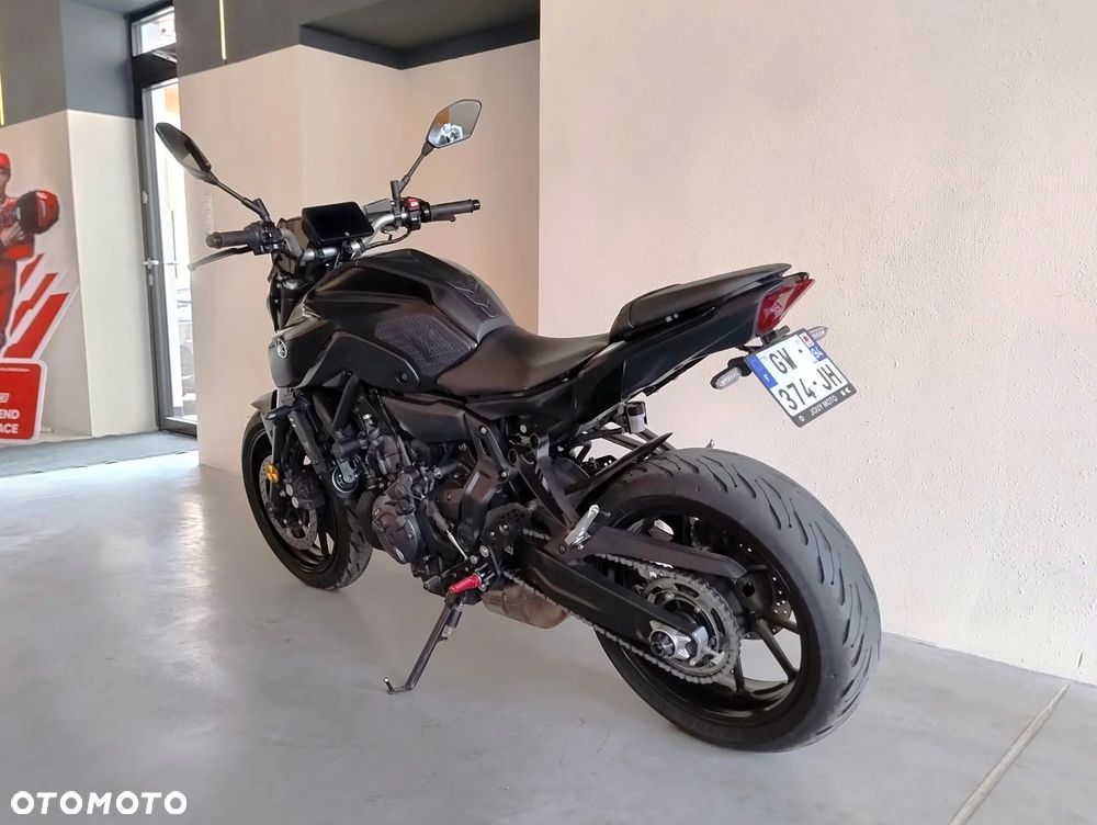 Yamaha MT - 6