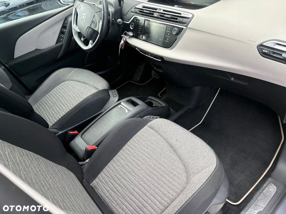 Citroën C4 SpaceTourer - 26