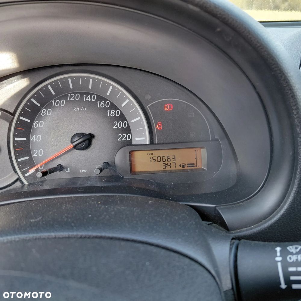 Nissan Micra 1.2 30th Anniversary - 11