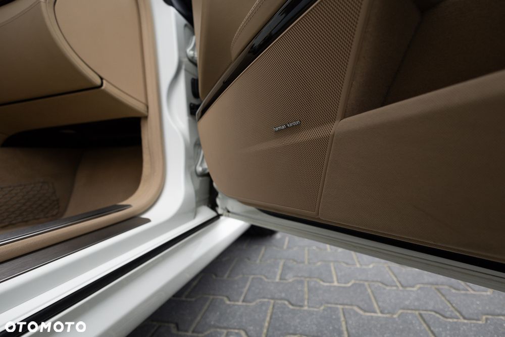 Mercedes-Benz CL 63 AMG 7G-TRONIC - 21