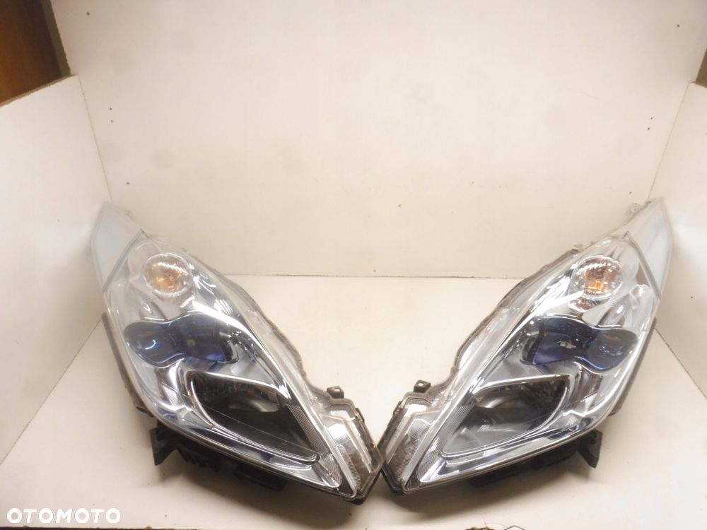 nissan leaf 2010- komplet lamp przód full led - 1