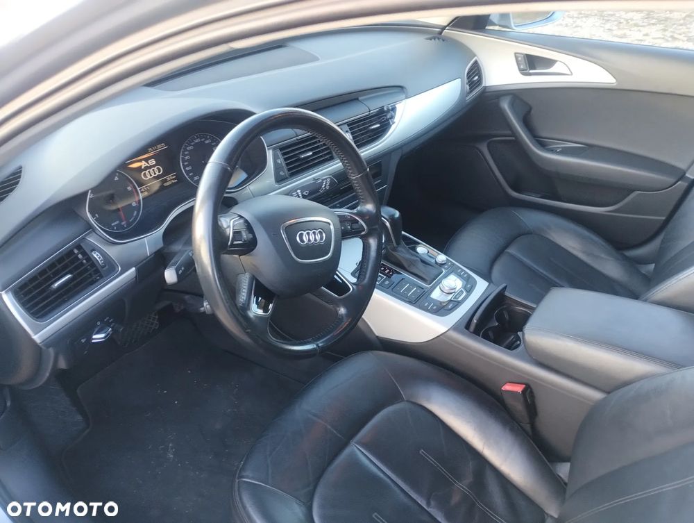 Audi A6 Avant - 10