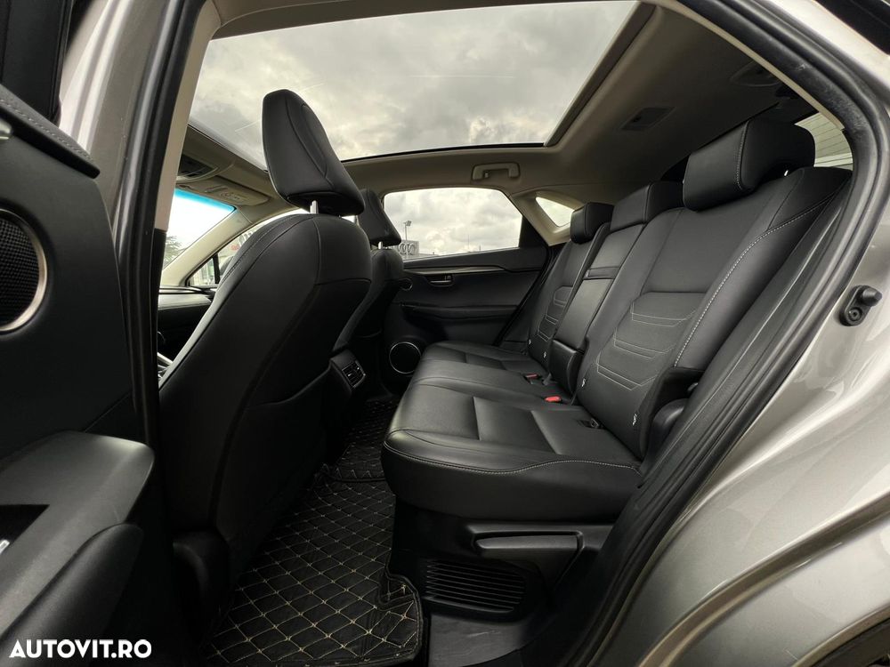 Lexus Seria NX 300h AWD Luxury - 13